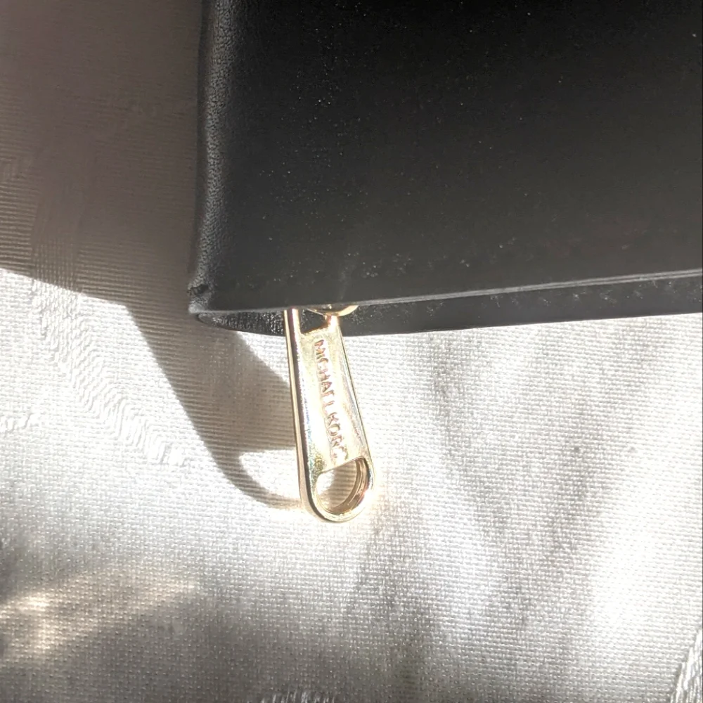 Michael Kors Black Soft Leather Evening Purse. Built in wallet inside. Like New - Picture 7 of 7